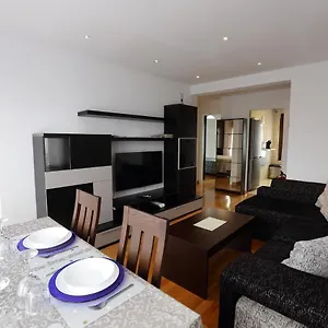 Vivienda Turistica Lore Artian. Apartamento